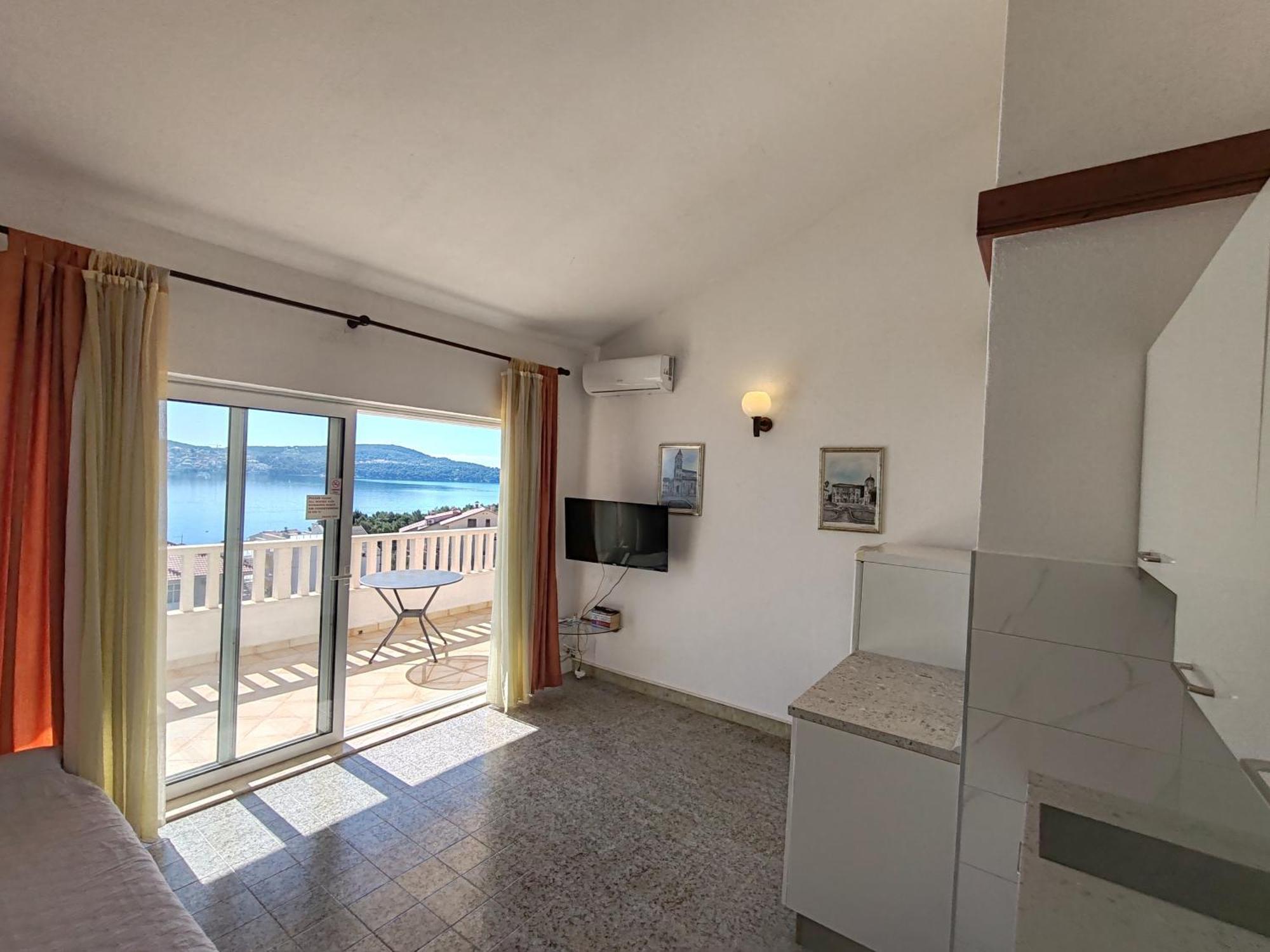 Apartment Julio Trogir Exterior photo